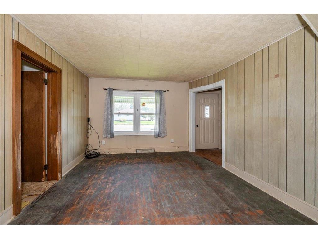 5323 Tower Avenue Superior WI 54880 6799916 image5