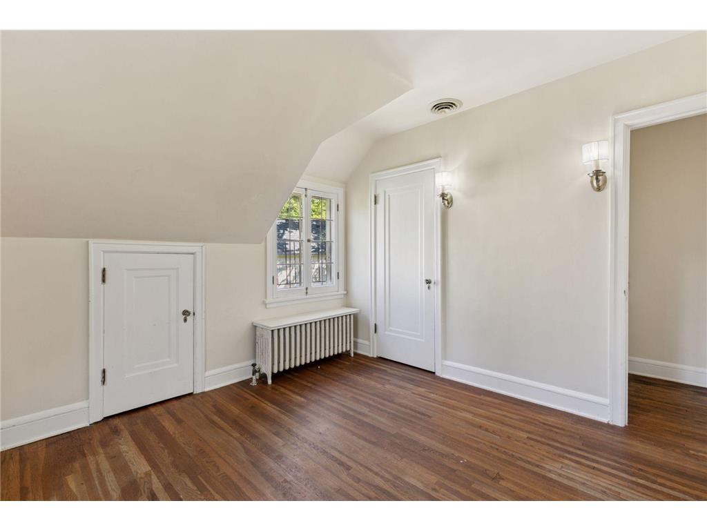 5324 Russell Avenue S Minneapolis MN 55410 - Minnehaha Creek 6794318 image35