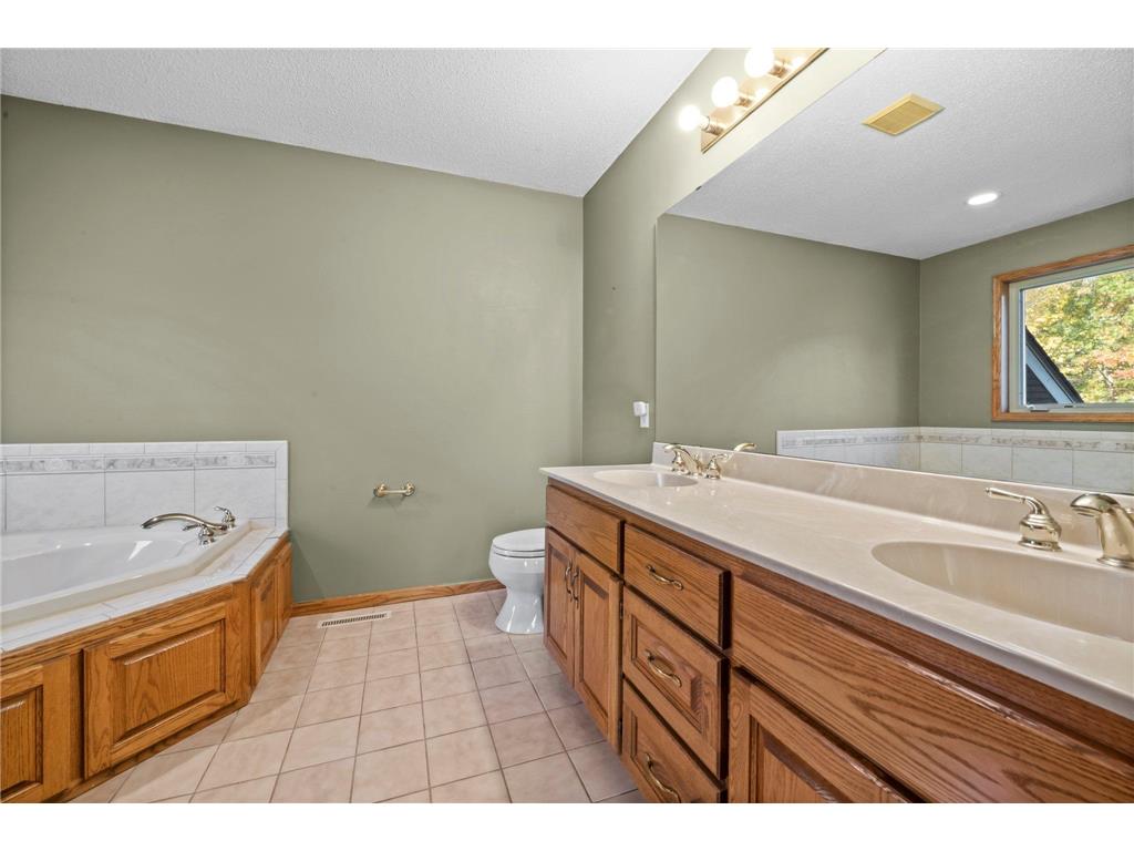 5325 Fernwood Trail North Branch MN 55056 - Chain Lake 7086552 image40