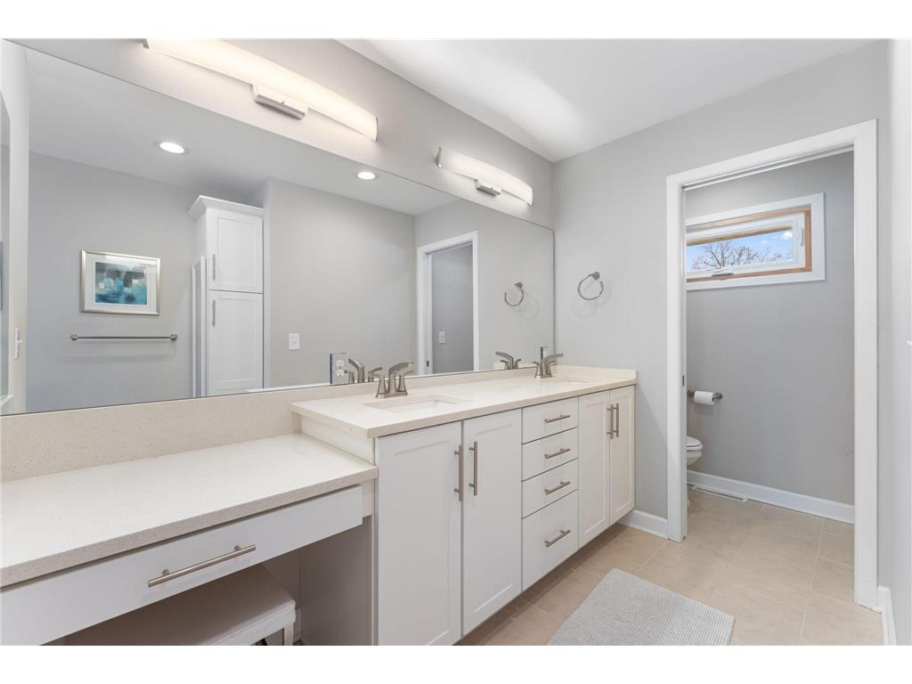 5325 Twin Lake Boulevard E Brooklyn Center MN 55429 - Upper Twin Lake 6822813 image19