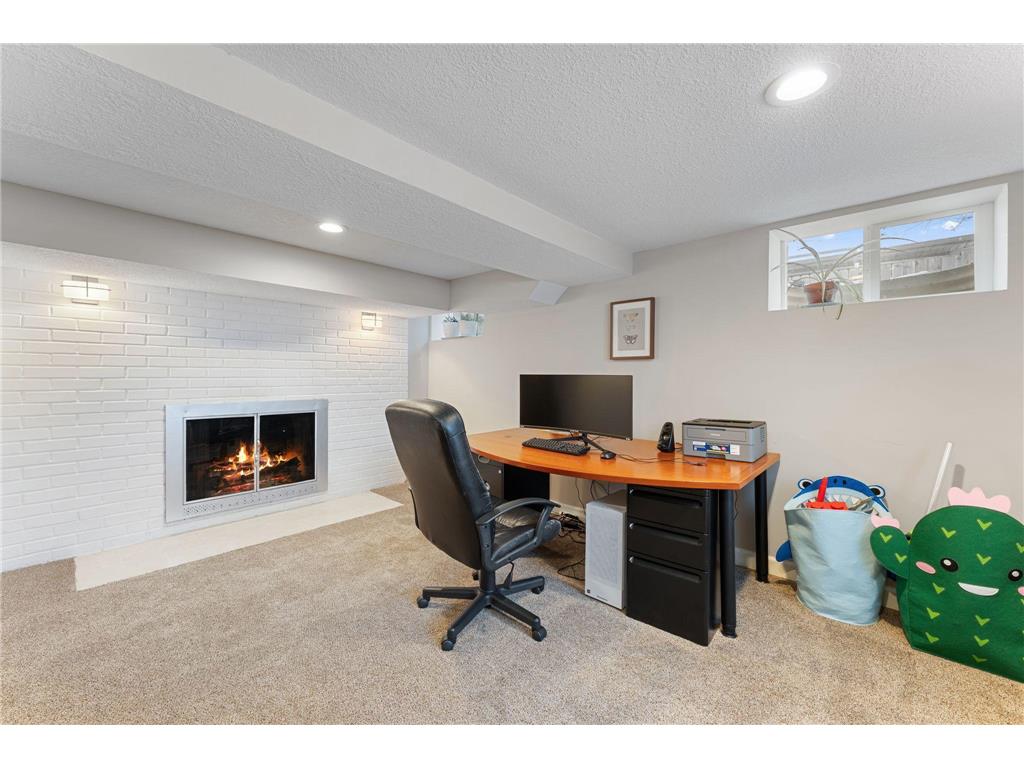 5325 Twin Lake Boulevard E Brooklyn Center MN 55429 - Upper Twin Lake 6822813 image28