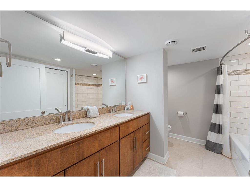 5325 Twin Lake Boulevard E Brooklyn Center MN 55429 - Upper Twin Lake 6822813 image30