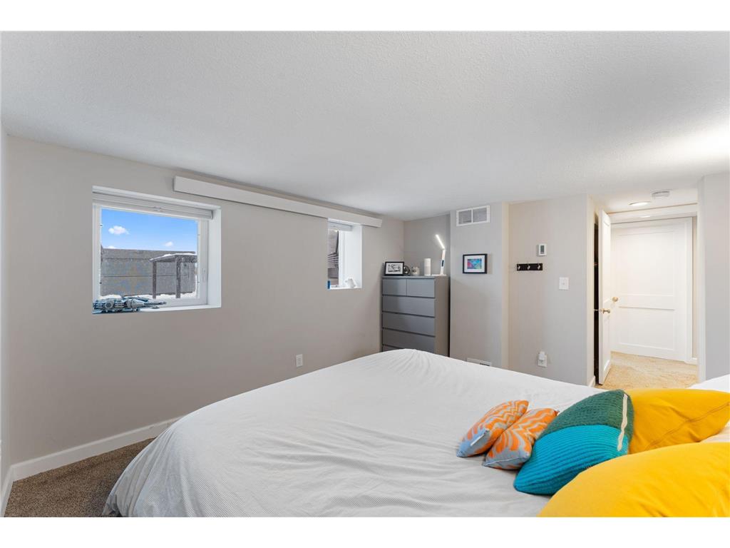 5325 Twin Lake Boulevard E Brooklyn Center MN 55429 - Upper Twin Lake 6822813 image33