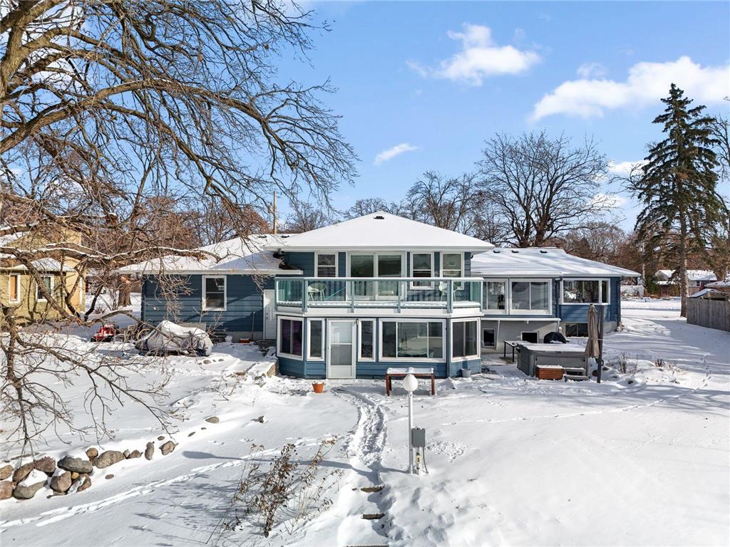 5325 Twin Lake Boulevard E Brooklyn Center MN 55429 - Upper Twin Lake 6822813 image37