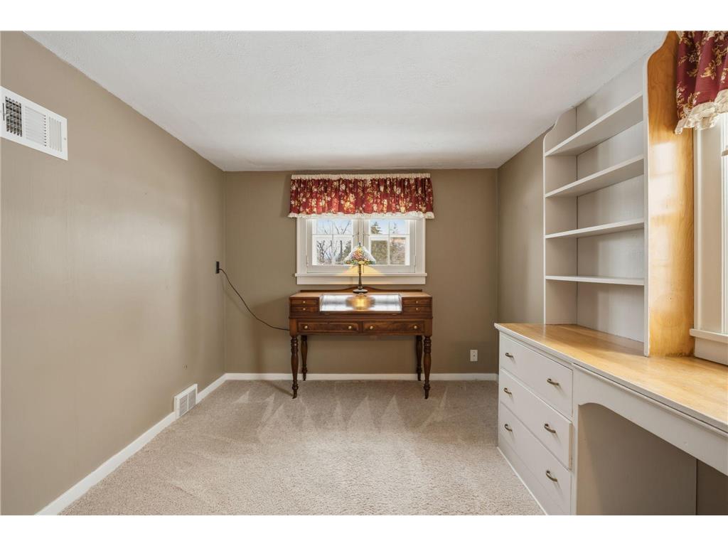 5325 W Bald Eagle Boulevard White Bear Twp MN 55110 - Bald Eagle 7022880 image18