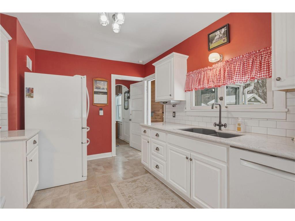 5325 W Bald Eagle Boulevard White Bear Twp MN 55110 - Bald Eagle 7022880 image31