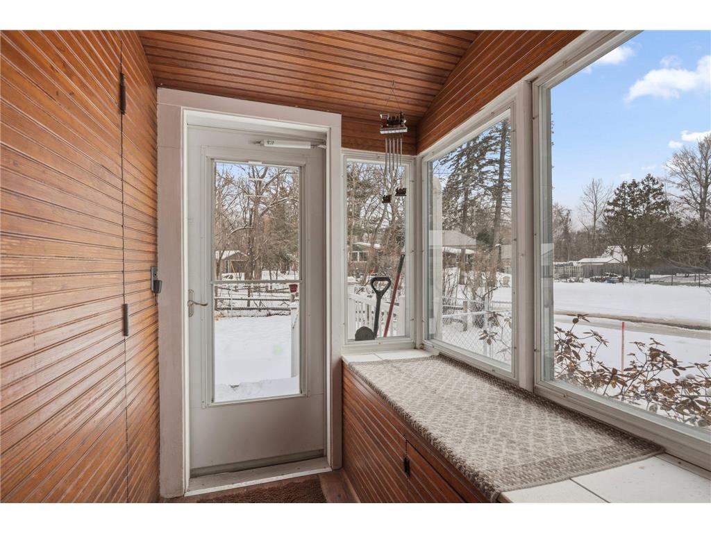 5325 W Bald Eagle Boulevard White Bear Twp MN 55110 - Bald Eagle 7022880 image32