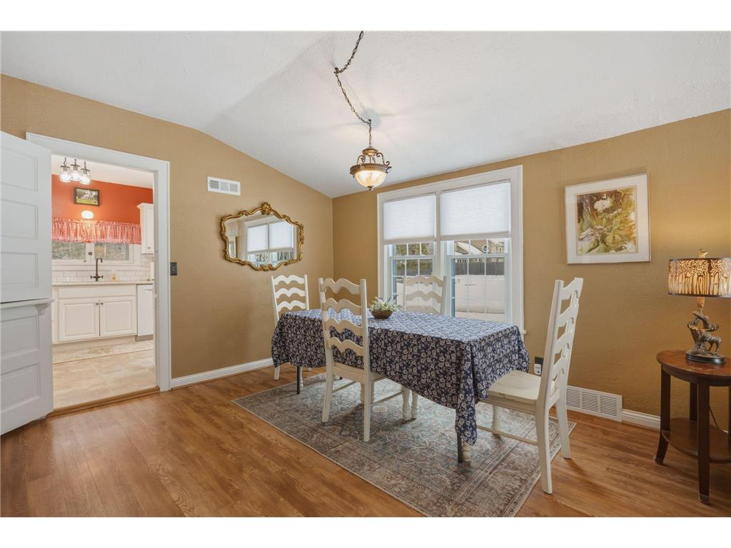 5325 W Bald Eagle Boulevard White Bear Twp MN 55110 - Bald Eagle 7022880 image9