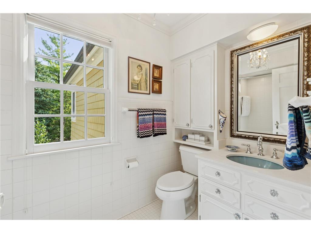 5325 Wooddale Avenue Edina MN 55424 7047721 image42