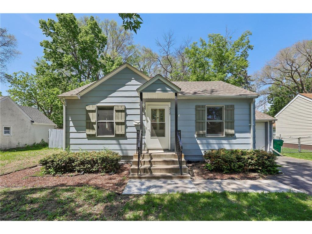 5327 Colfax Avenue N Brooklyn Center MN 55430 7075905 image1