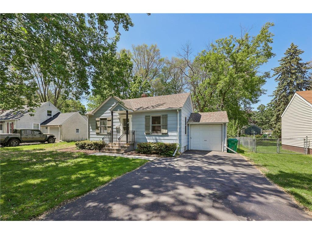 5327 Colfax Avenue N Brooklyn Center MN 55430 7075905 image2