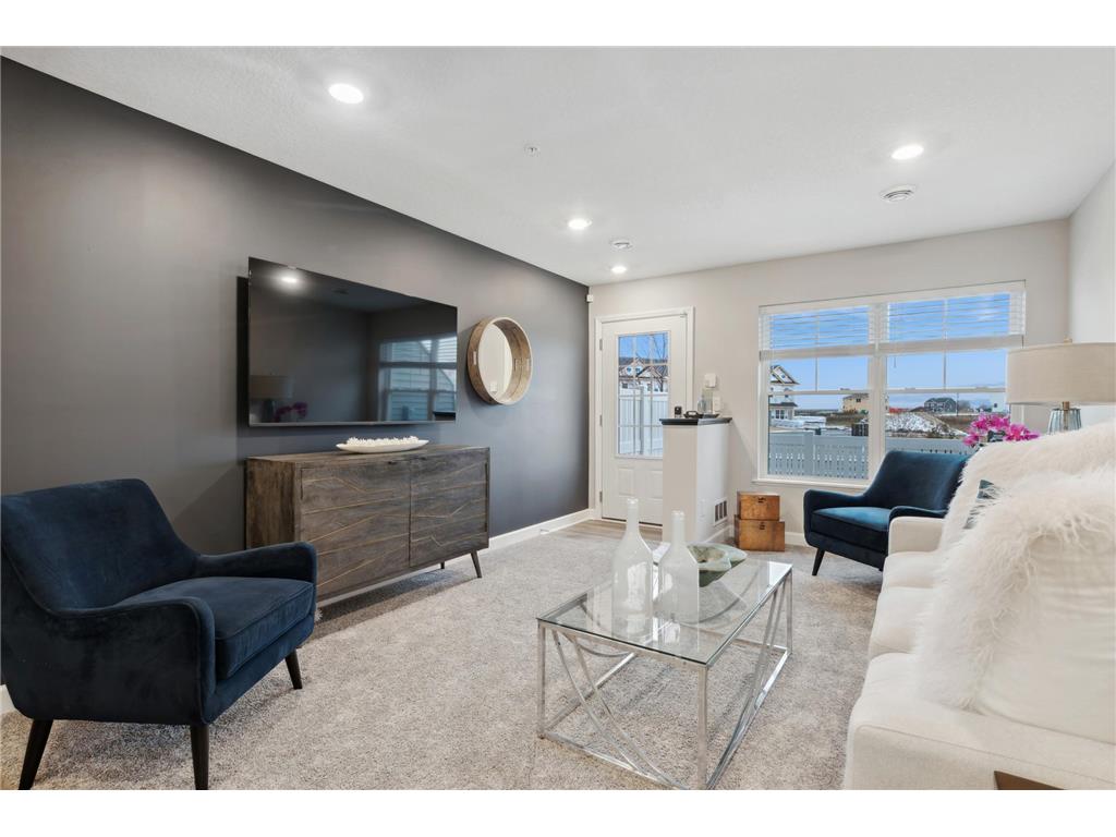 5329 Long Pointe Pass Woodbury MN 55129 7063425 image5