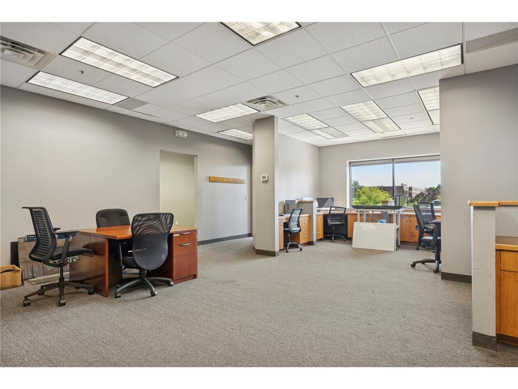 533 Hayward Avenue N Oakdale MN 55128 7024171 image7
