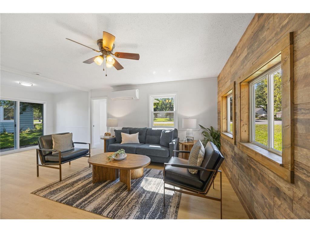 533 Pierce Street S Shakopee MN 55379 6793973 image1