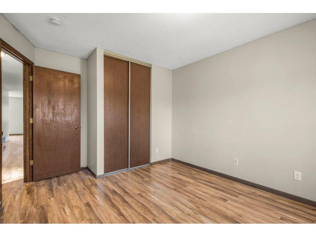 5331 70th Circle N Brooklyn Center MN 55429 6812921 image3