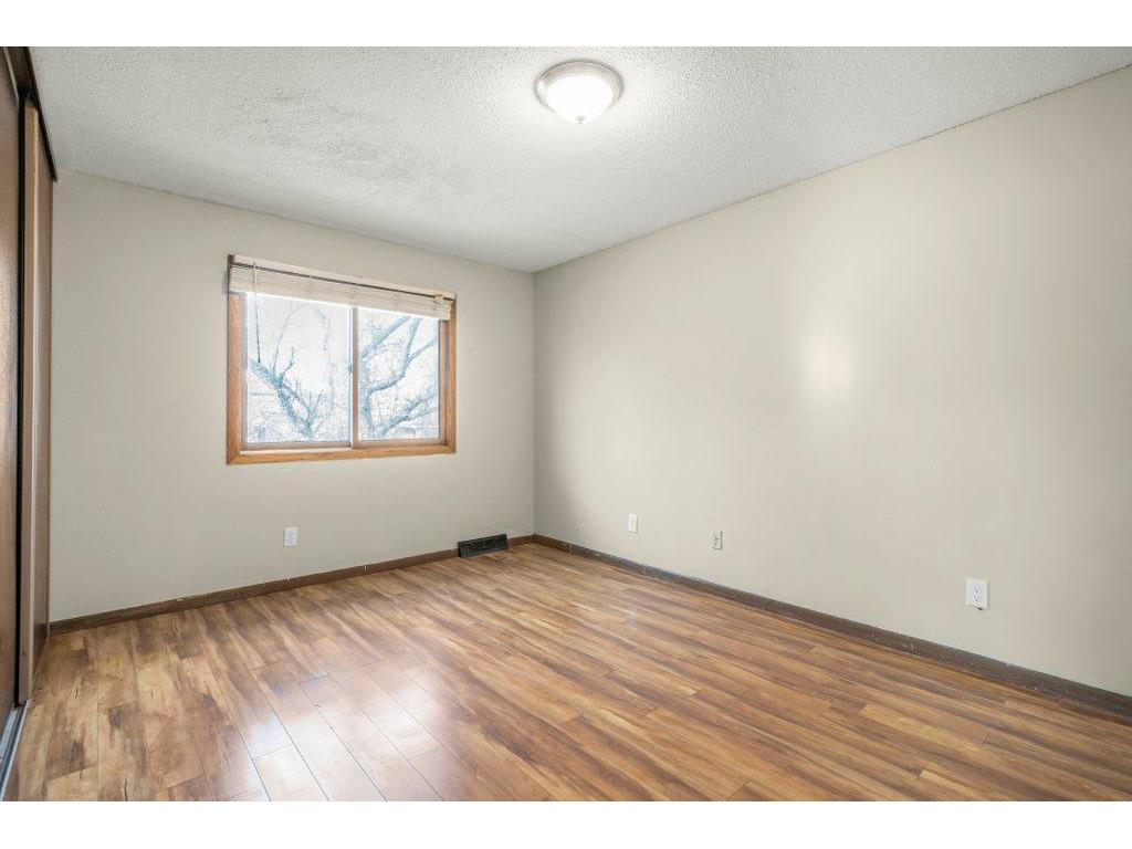 5331 70th Circle N Brooklyn Center MN 55429 6812921 image5