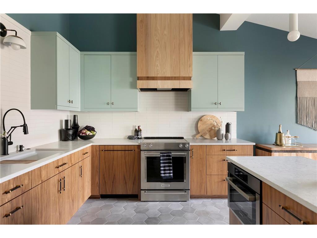 5331 Hyland Place Bloomington MN 55437 6587925 image1