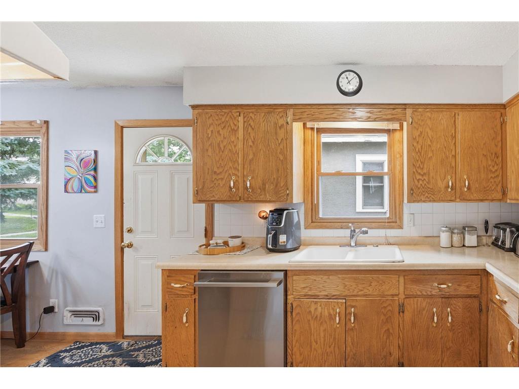 5332 Elliot Avenue Minneapolis MN 55417 7085516 image4