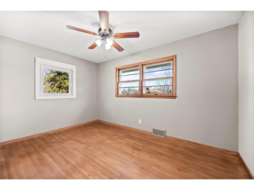 5333 James Avenue N Brooklyn Center MN 55430 7065210 image12