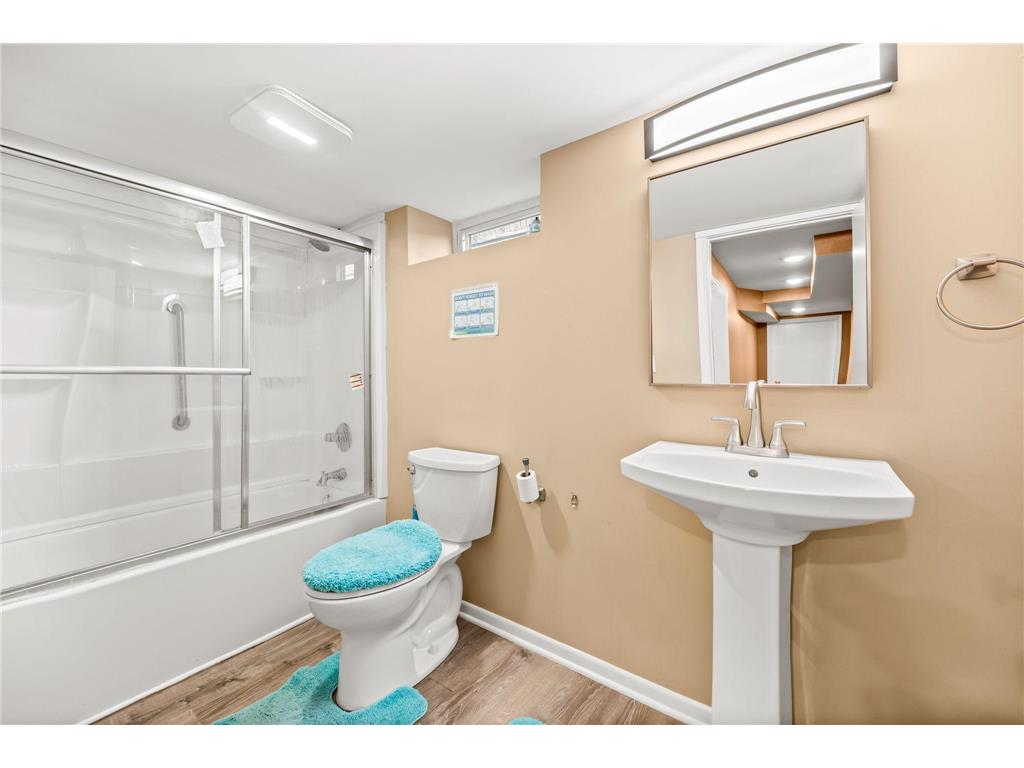 5333 James Avenue N Brooklyn Center MN 55430 7065210 image16