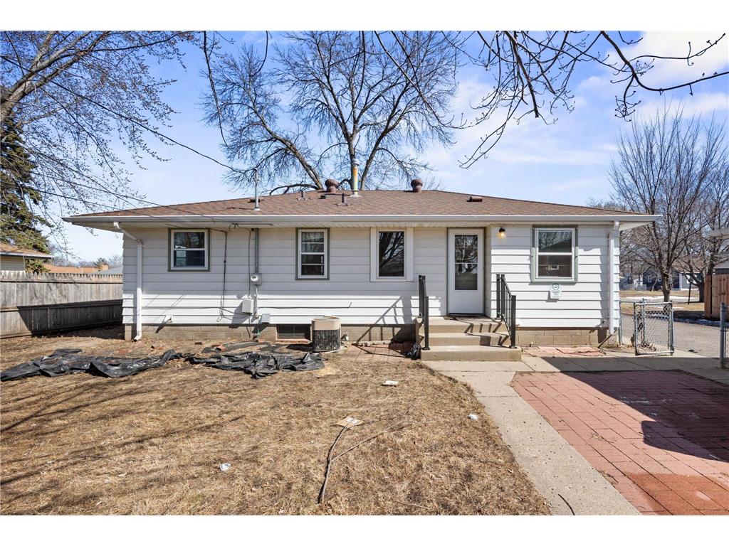 5333 James Avenue N Brooklyn Center MN 55430 7065210 image19