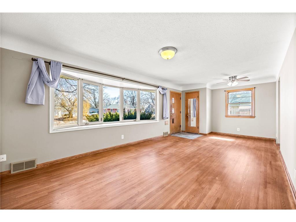 5333 James Avenue N Brooklyn Center MN 55430 7065210 image6