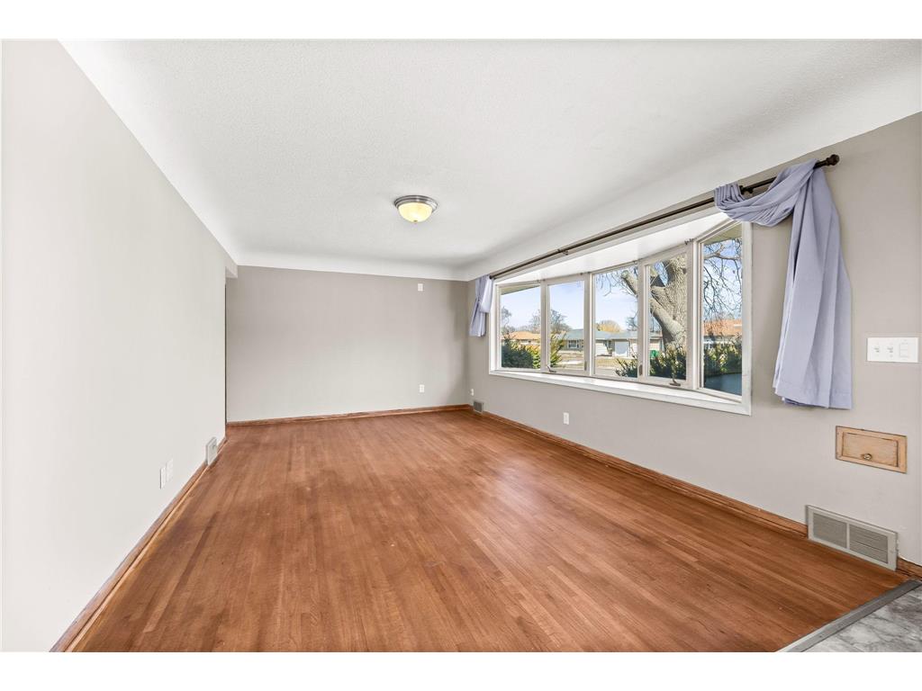 5333 James Avenue N Brooklyn Center MN 55430 7065210 image9