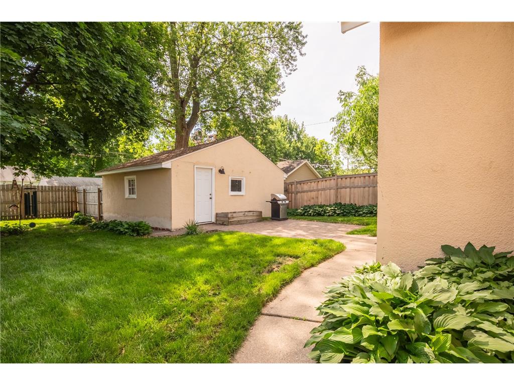 5335 41st Avenue S Minneapolis MN 55417 7085194 image25