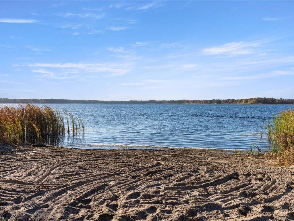 5335 Pine Beach Road Brainerd MN 56401 - Red Sand 6821265 image4