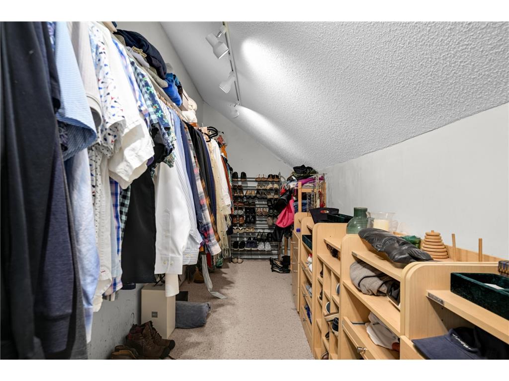 5337 Whiting Avenue Edina MN 55439 7084689 image11