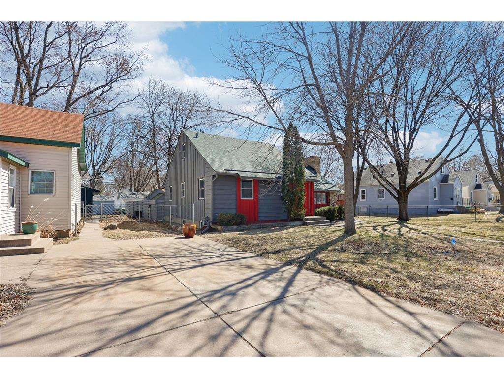 5338 Emerson Avenue N Brooklyn Center MN 55430 6698922 image1