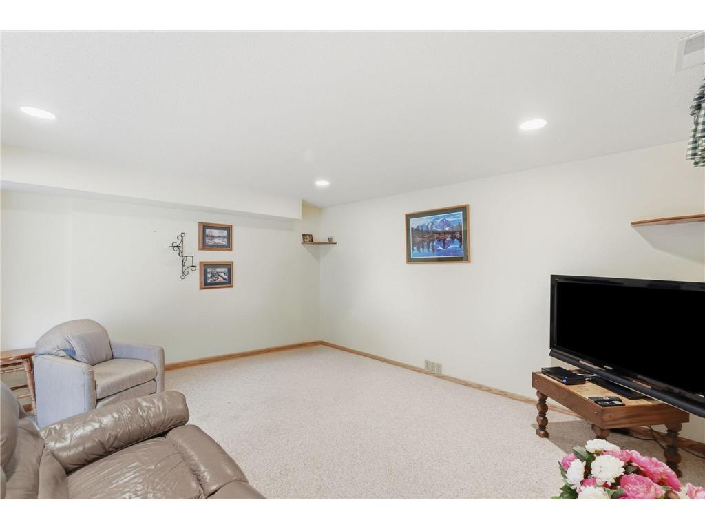 534 168th Avenue NE Ham Lake MN 55304 7081142 image29