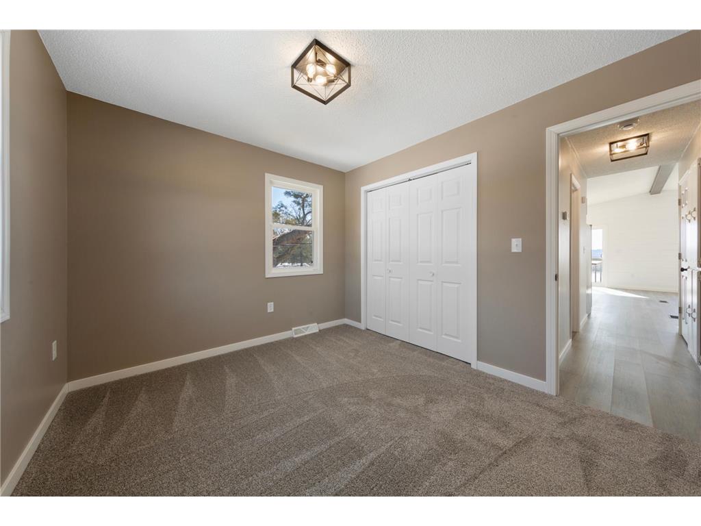 534 195th Lane NW Oak Grove MN 55011 7040452 image24