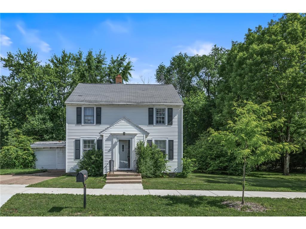 534 Maple Street Eau Claire WI 54703 6558609 image1