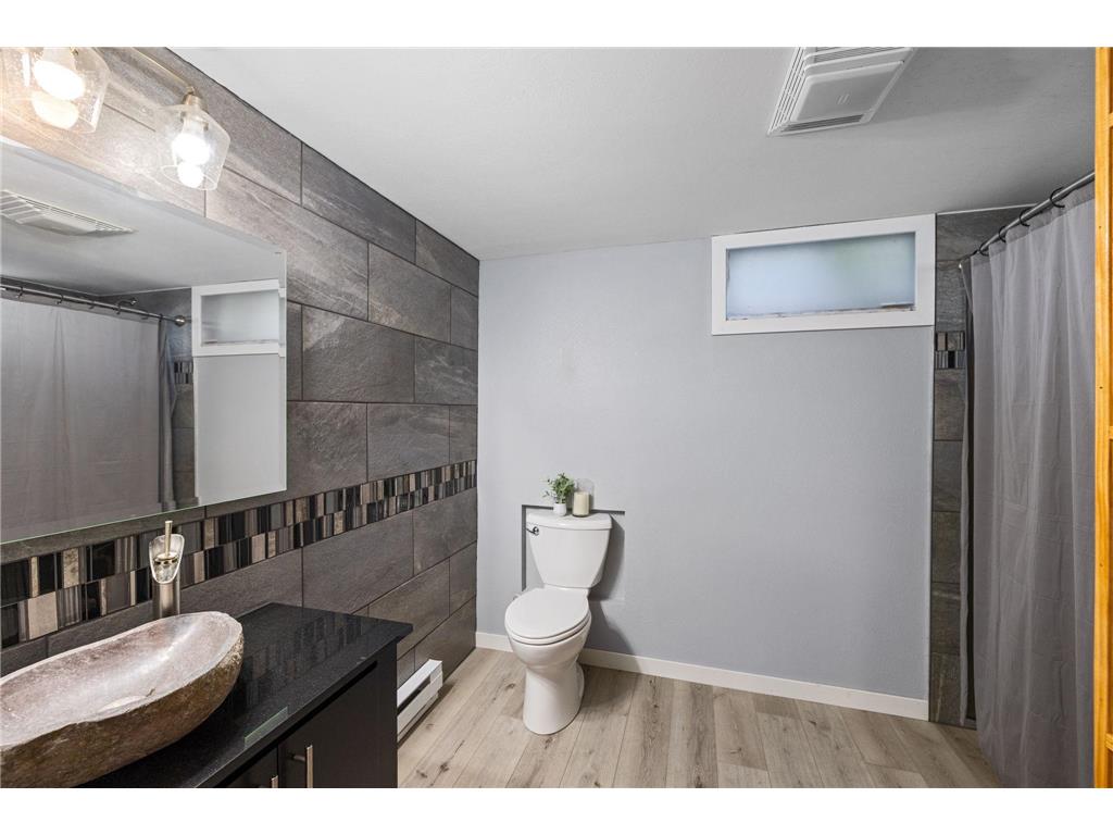 534 S 3rd Street La Crescent MN 55947 7107271 image24