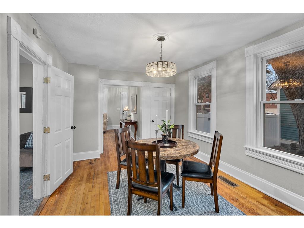 534 Thomas Avenue Saint Paul MN 55103 7006399 image17