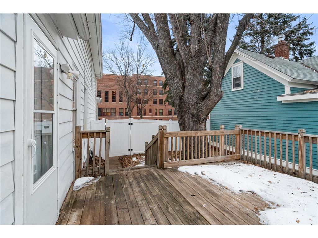 534 Thomas Avenue Saint Paul MN 55103 7006399 image5