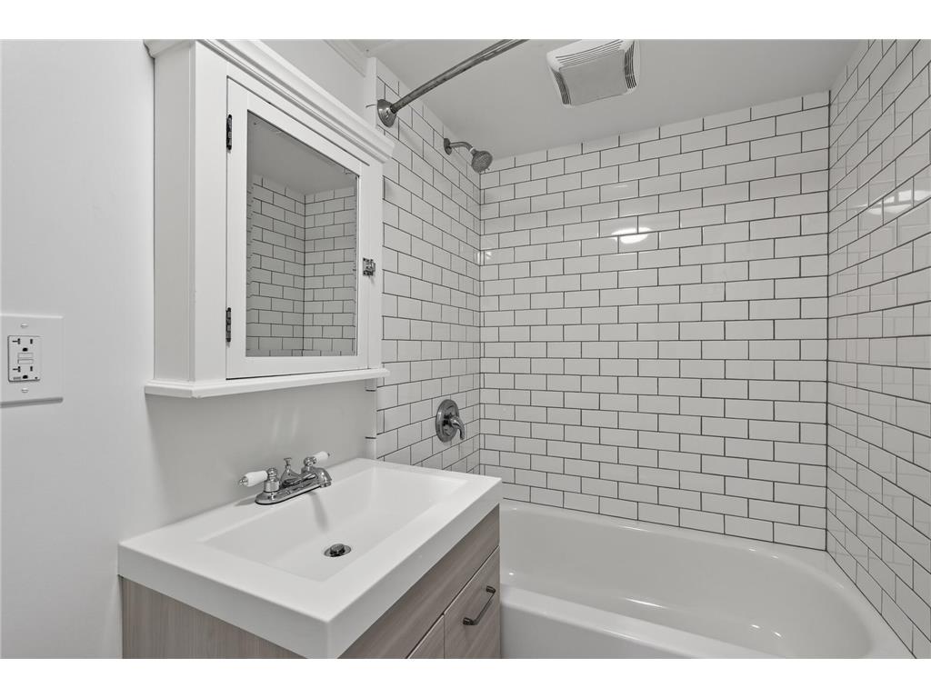 5340 1st Avenue S Minneapolis MN 55419 7088400 image46