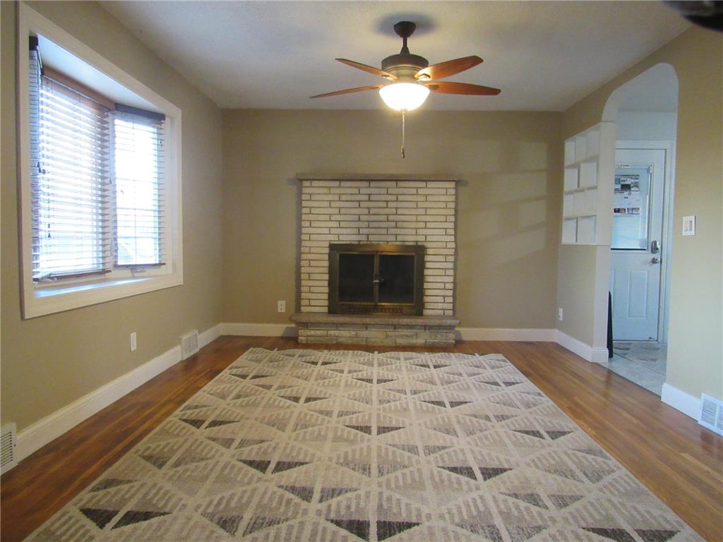 5340 Byron Avenue N Crystal MN 55429 7042325 image2