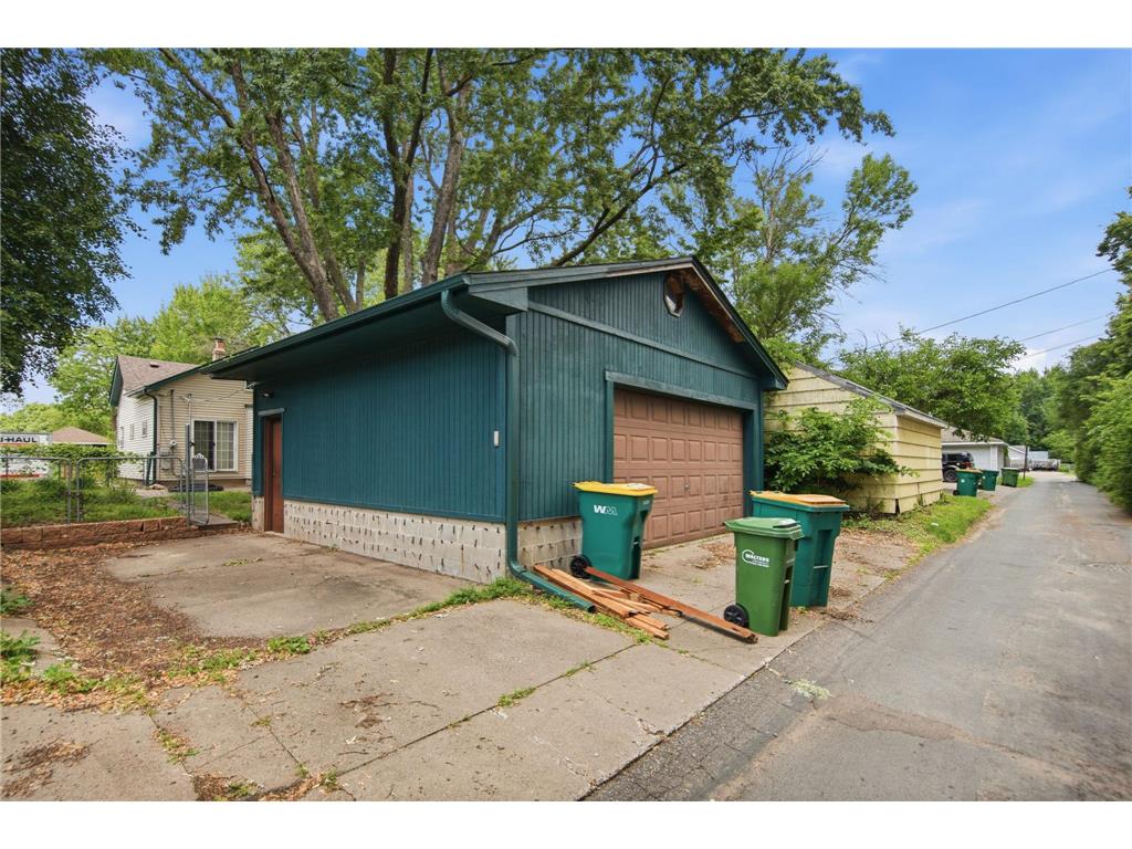 5340 Emerson Avenue N Brooklyn Center MN 55430 7092799 image3