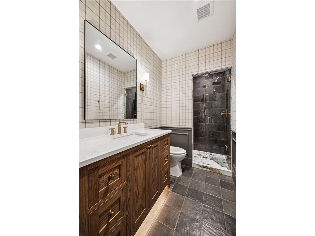 5341 Kellogg Avenue Edina MN 55424 7081175 image60