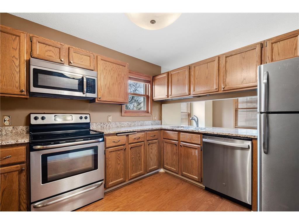 5342 Highpointe Drive Bloomington MN 55437 6706817 image1