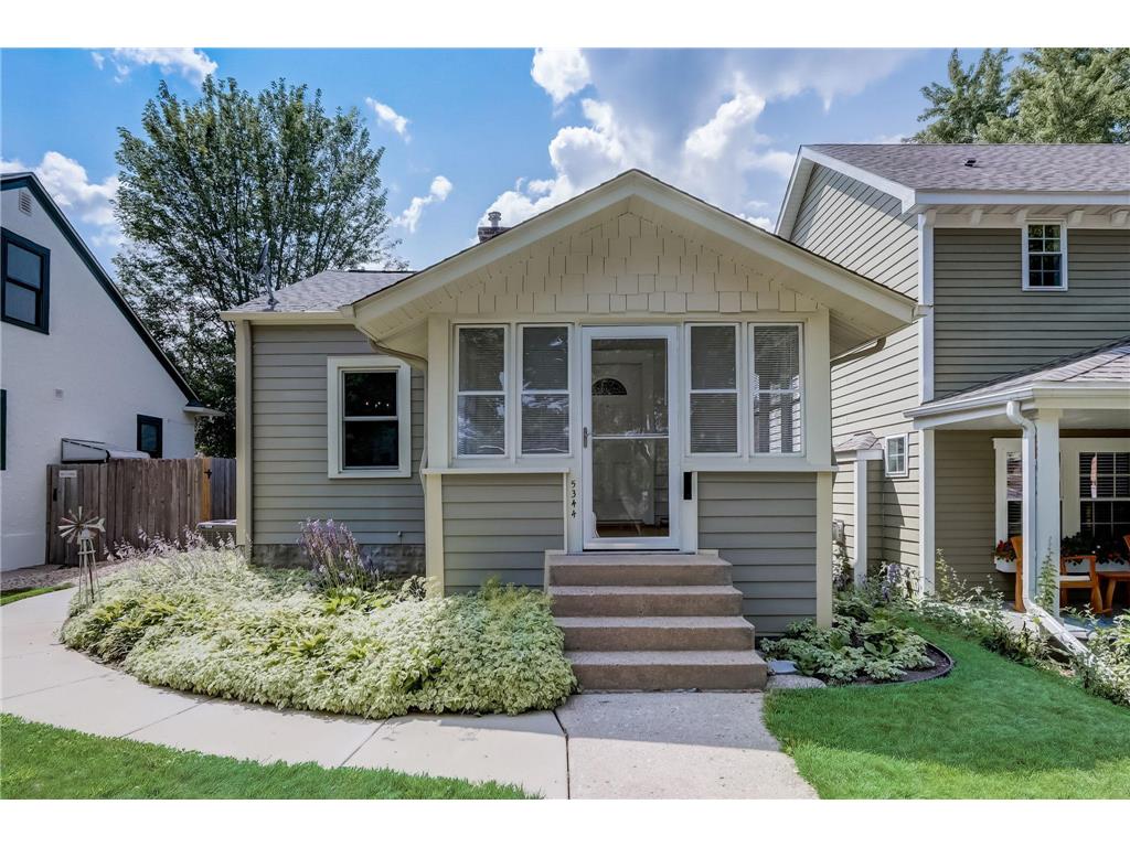 5344 Chowen Avenue S Minneapolis MN 55410 6407354 image1