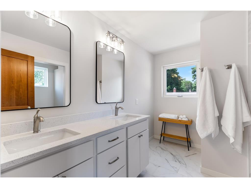 5345 45th Avenue S Minneapolis MN 55417 6769094 image35