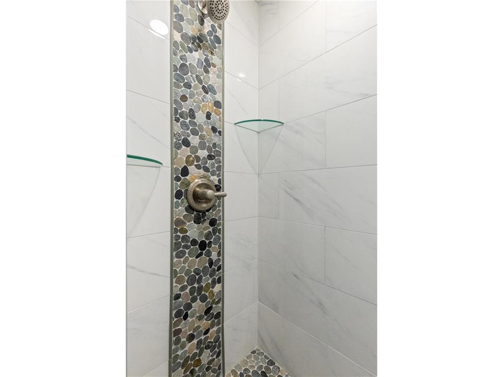 5345 45th Avenue S Minneapolis MN 55417 6769094 image38