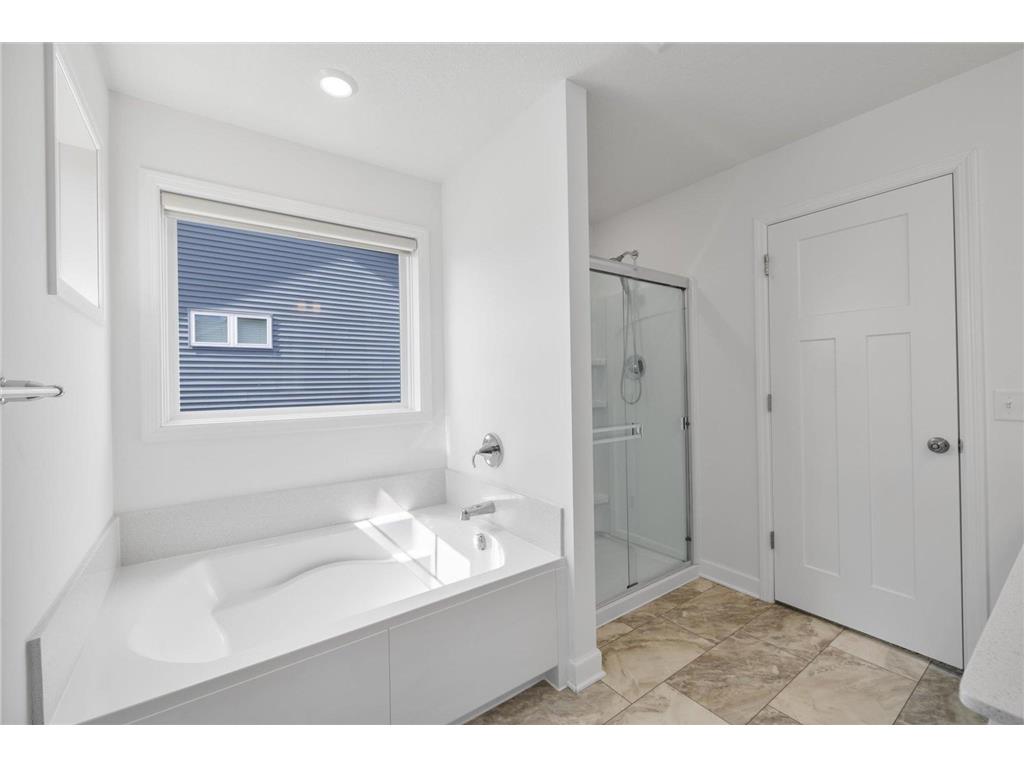 5345 Chapin Lane Woodbury MN 55129 7067127 image16