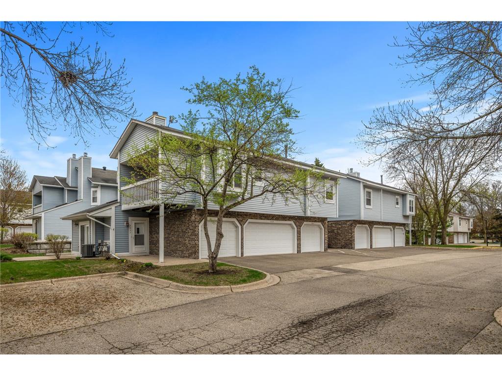 5345 Highpointe Terrace Bloomington MN 55437 6727354 image1