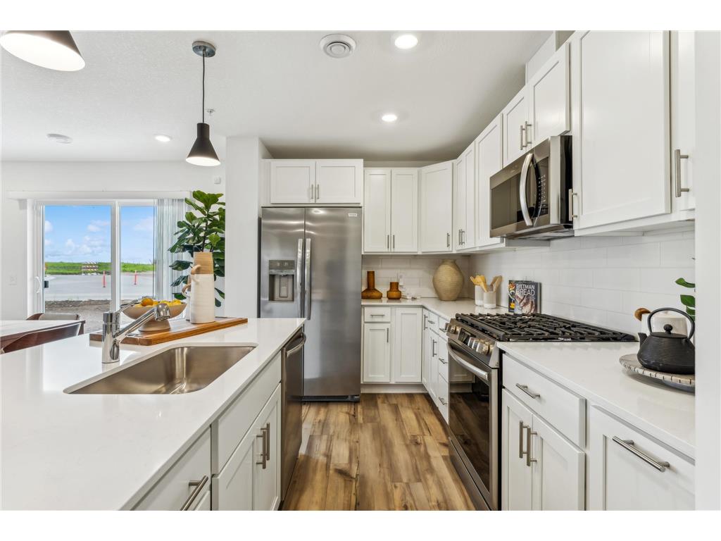 5345 Long Pointe Pass Woodbury MN 55129 7068118 image3