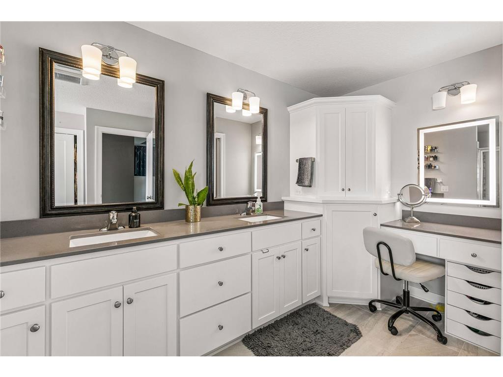 5346 Pine Island Road Woodbury MN 55129 7091092 image29