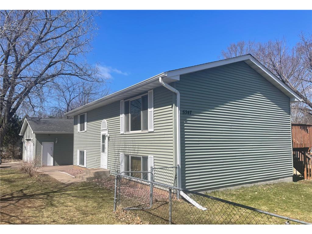 5347 Portland Avenue White Bear Twp MN 55110 7050078 image1